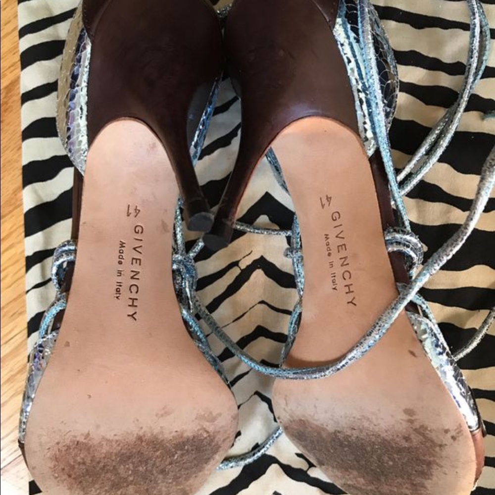 Givenchy strappy metallic blue heels - Picture 2 of 3